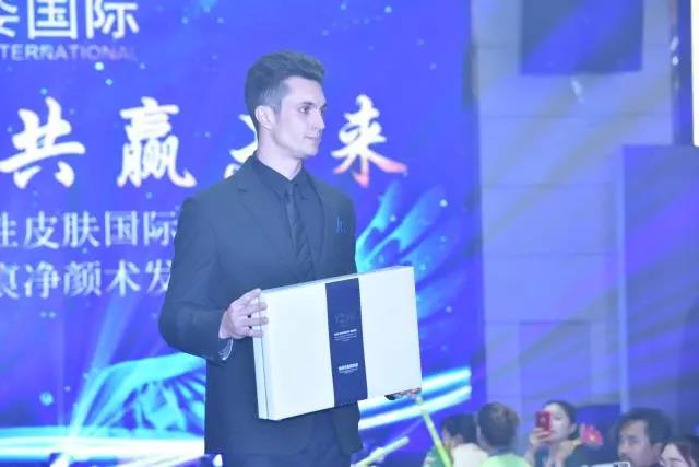 微信图片_20181126103501.jpg