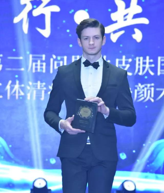 微信图片_20181126103511.jpg
